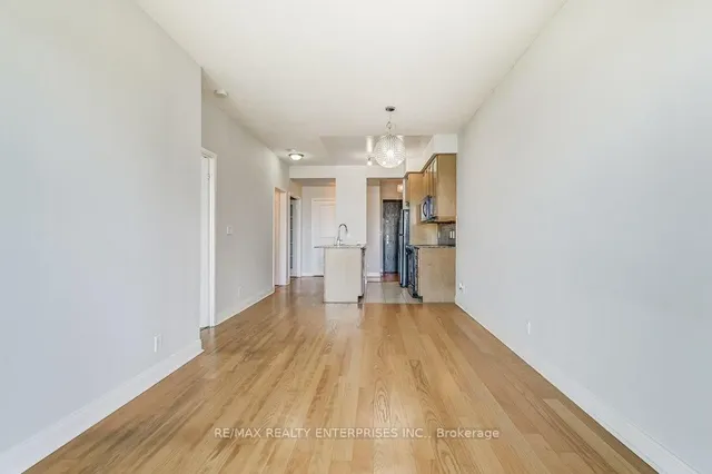 Additional image 22 of 80 Absolute Ave Unit 911