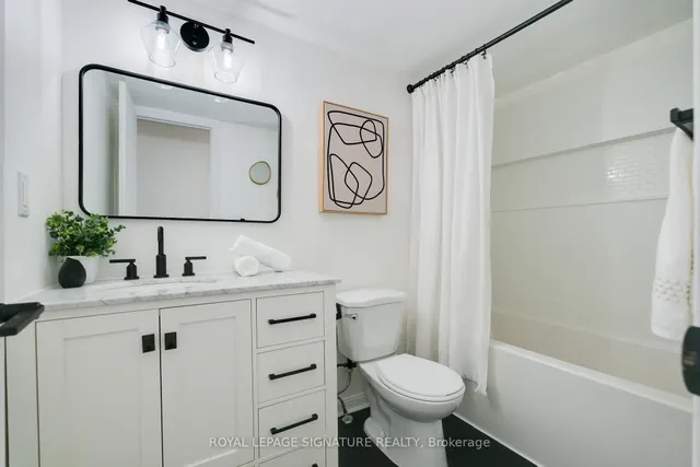 Additional image 17 of 28 Laidlaw St Unit 1602