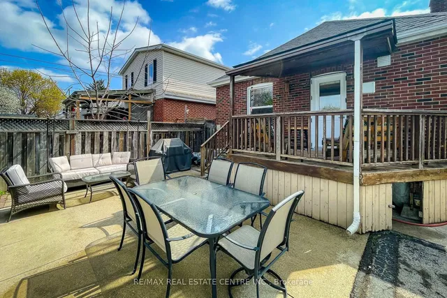 Additional image 37 of 112 Tragina Ave