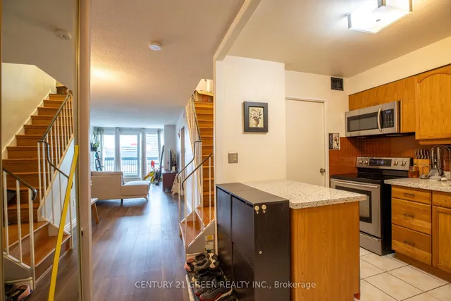 Additional image 19 of 366 The East Mall N/A Unit 322