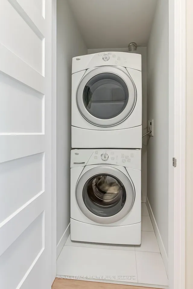 Additional image 8 of 3 Michael Power Pl Unit 804