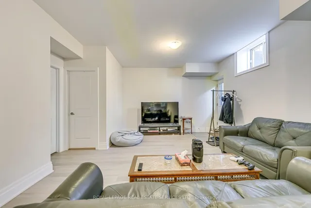 Additional image 37 of 1367 Pelican Passage