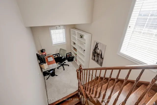 Additional image 19 of 45 Seabreeze Cres Unit 19