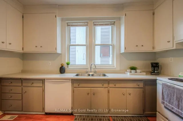 Additional image 12 of 158 Waterloo St