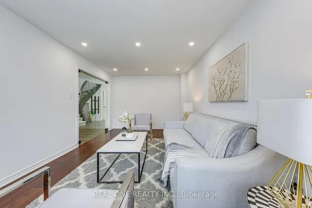 Additional image 7 of 2075 Banbury Cres