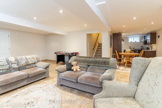 Additional image 34 of 112 Henley Dr