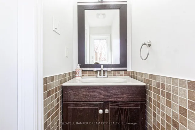 Additional image 16 of 5 Asterwind Cres