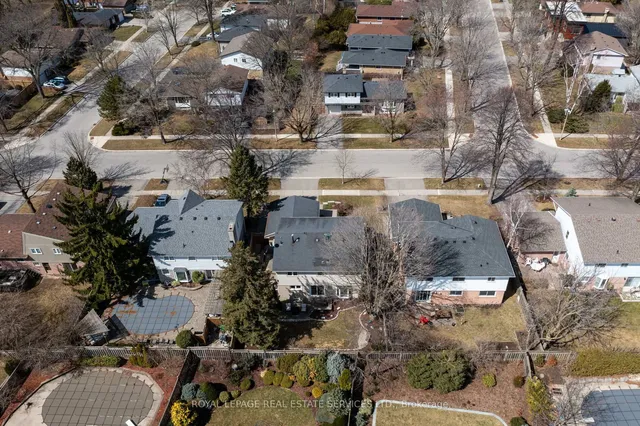 Additional image 36 of 2358 Canso Rd