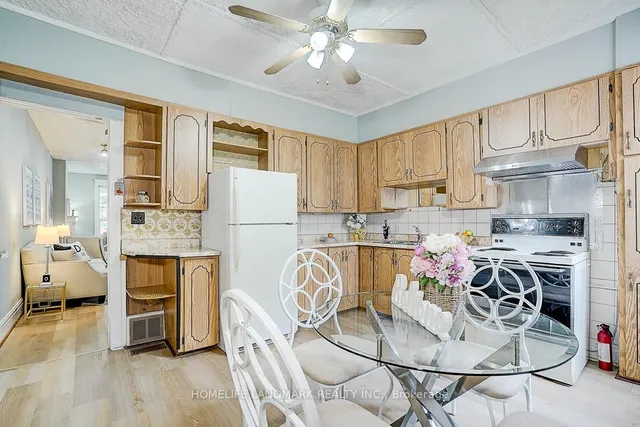 Additional image 14 of 108 Cambridge Ave