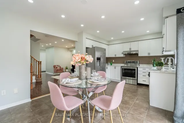 Additional image 14 of 98 Crown Victoria Dr