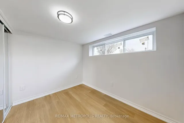 Additional image 29 of 19 Tremely Cres