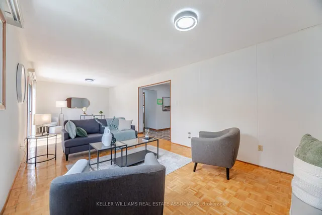 Additional image 32 of 21 Malcolm Cres