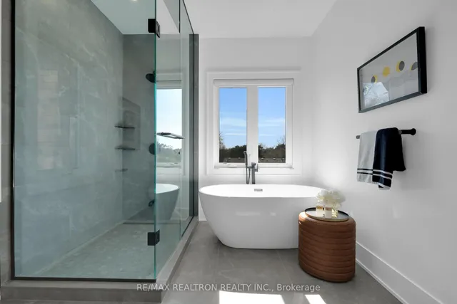 Additional image 35 of 28 Ternhill Cres