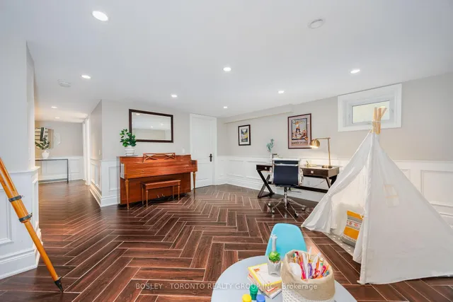 Additional image 35 of 31 Red Deer Ave