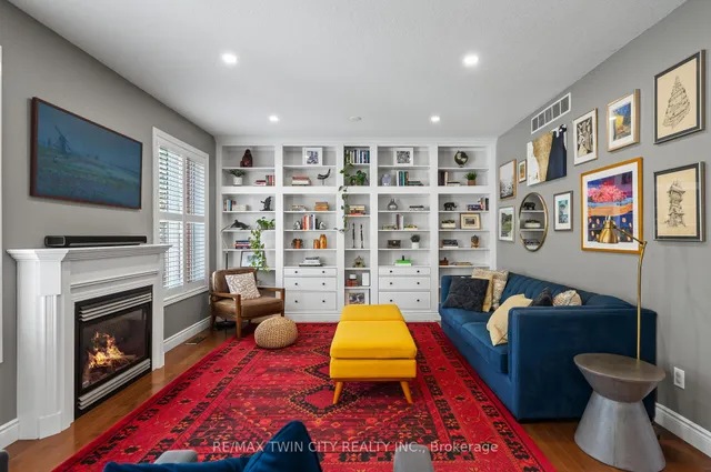 Additional image 14 of 533 Falconridge Cres