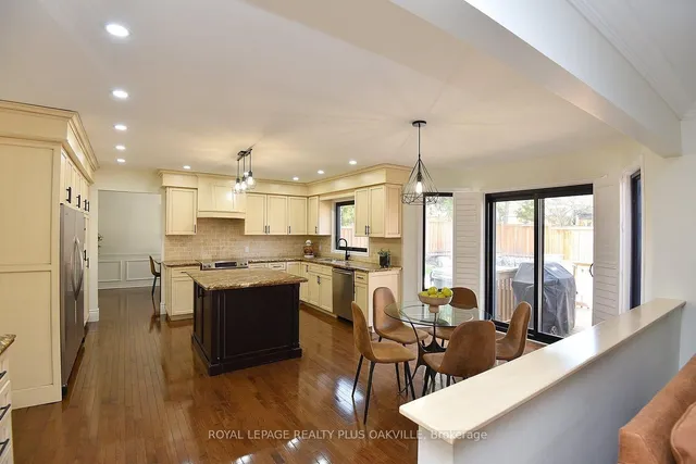 Additional image 18 of 81 Jerome Park Dr