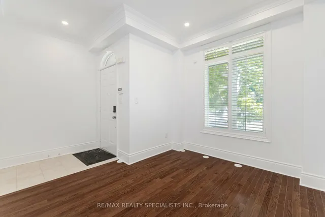 Additional image 4 of 8C Clairtrell Rd