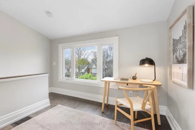 Additional image 31 of 93 Harvie Ave