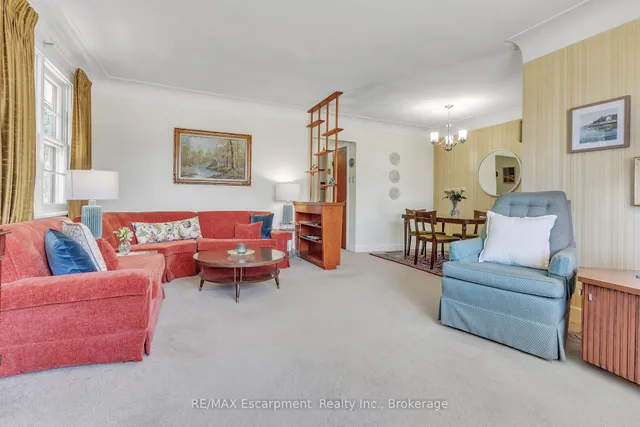 Additional image 7 of 1060 Brook View Ave