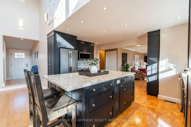 Additional image 26 of 5433 Sixth Line