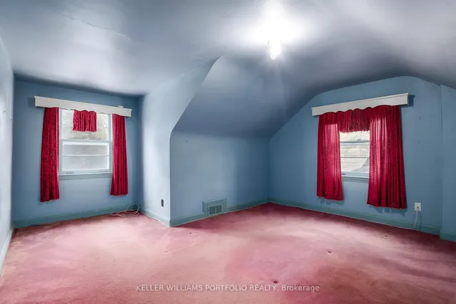 Additional image 25 of 8 Marilyn Ave