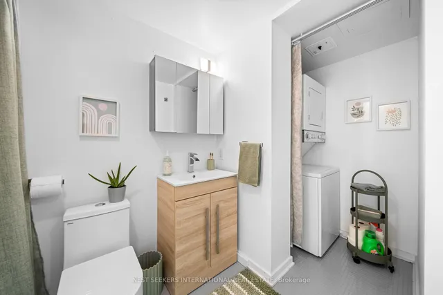 Additional image 12 of 388 Richmond St Unit 919