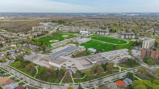 Additional image 33 of 385 Heritage Dr