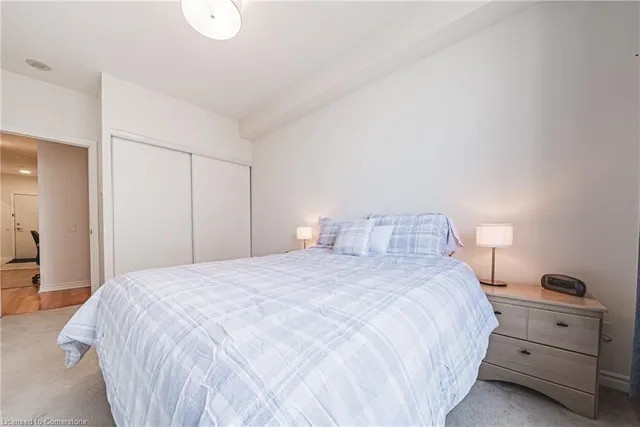 Additional image 18 of 5229 Dundas St Unit 1811