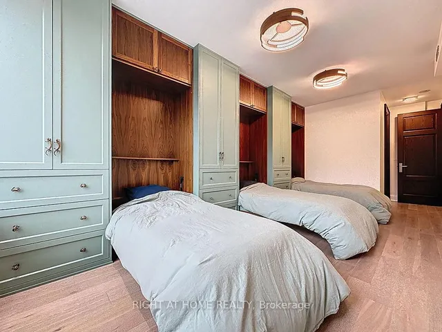 Additional image 28 of 5 Northtown Way Unit 316