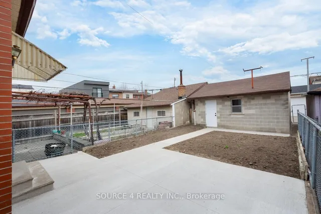 Additional image 25 of 199 Earlscourt Ave