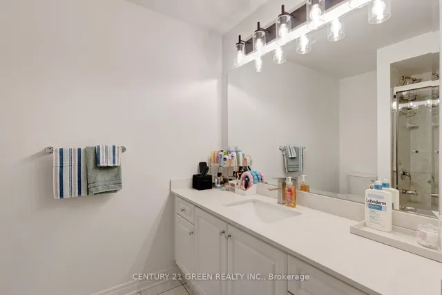 Additional image 39 of 108 Lorenzo Circ