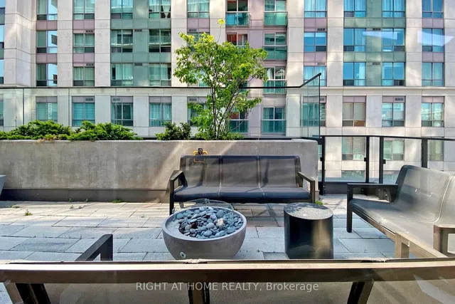 Additional image 21 of 215 Queen St Unit 1409