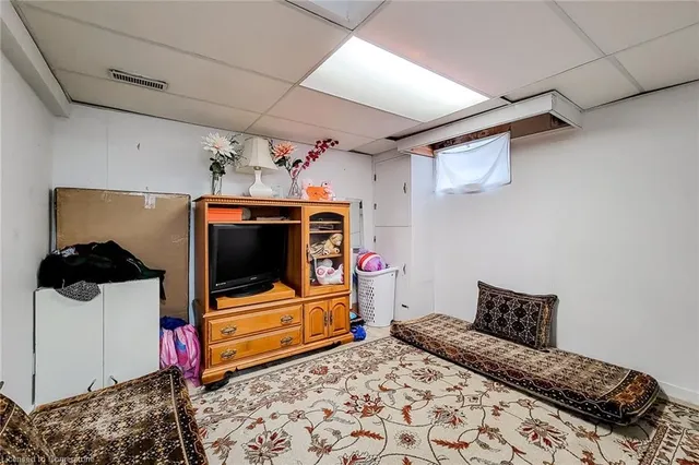 Additional image 34 of 698 Upper Sherman Ave