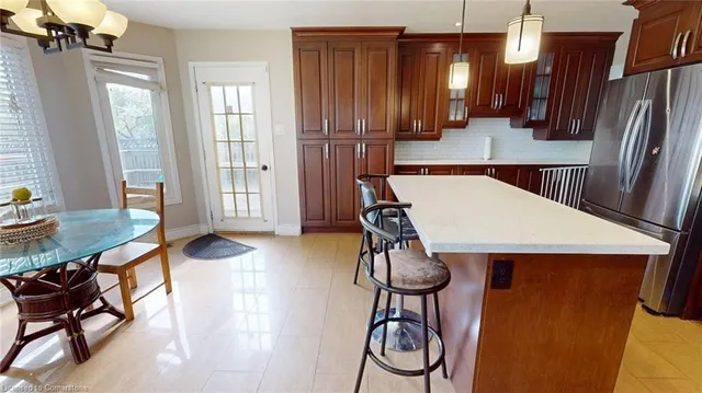 Additional image 8 of 438 Ojibway Trail