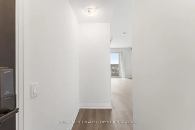 Additional image 3 of 412 Silver Maple Rd Unit 422