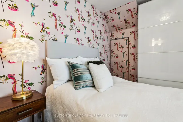 Additional image 28 of 34 Western Battery Rd Unit 435