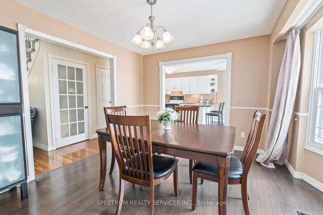 Additional image 15 of 98 Mikado Cres