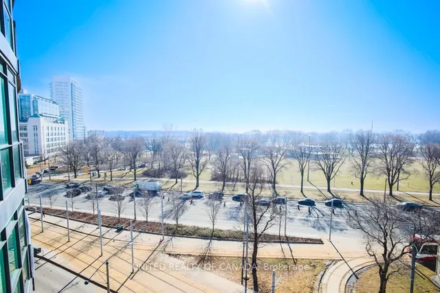 Additional image 36 of 215 Fort York Blvd Unit #705