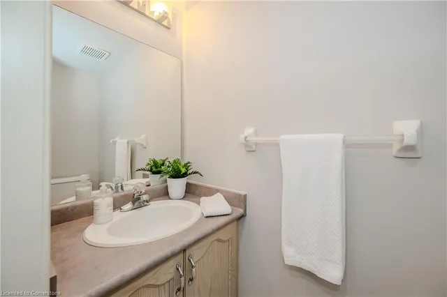 Additional image 10 of 105 Desert Sand Dr