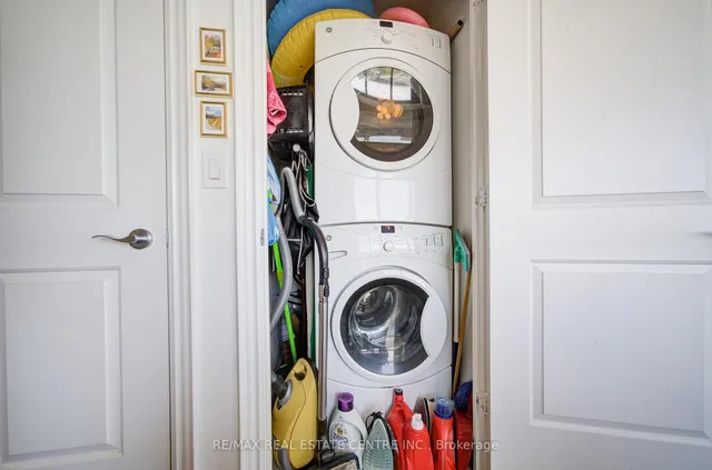 Additional image 30 of 16 Brookers Lane Unit 1602