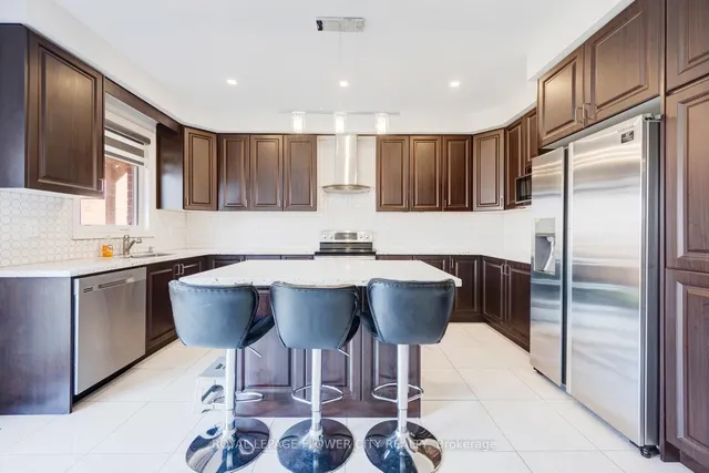 Additional image 10 of 6 PENLEA Gate