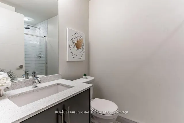 Additional image 11 of 460 Adelaide St Unit 725