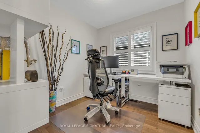 Additional image 36 of 8 Gruenwald Gate