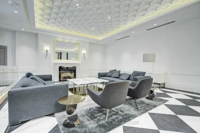 Additional image 13 of 955 Bay St Unit 907