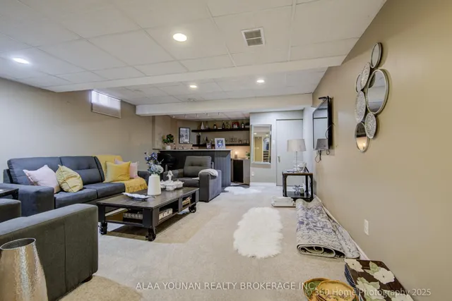 Additional image 24 of 84 Hillgarden Dr