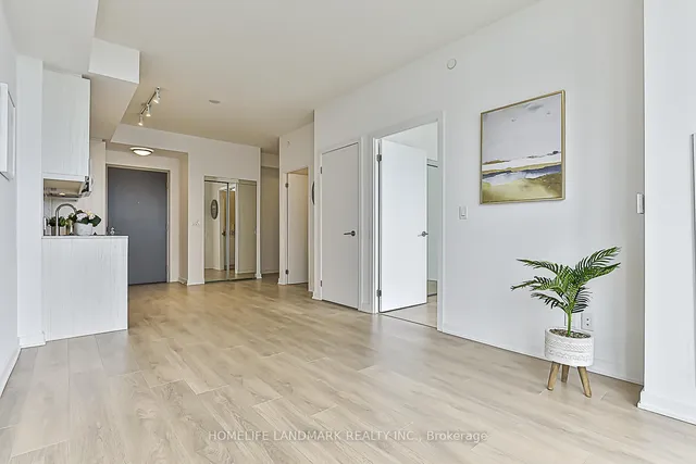 Additional image 12 of 38 Forest Manor Rd Unit 901