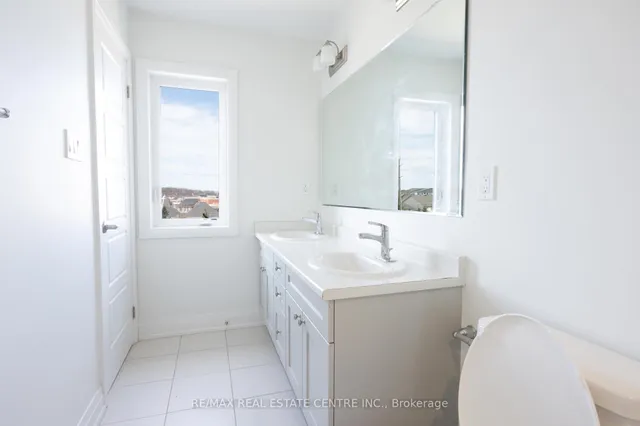 Additional image 21 of 39 Histand Tr