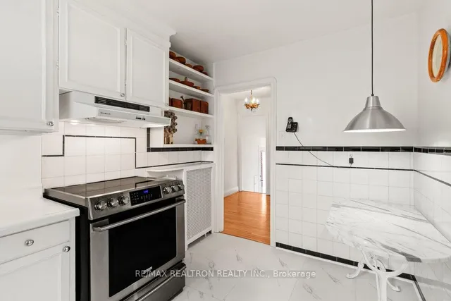 Additional image 12 of 35 Kirkland Blvd