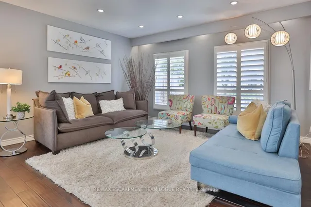 Additional image 7 of 685 CASTLEGUARD Cres