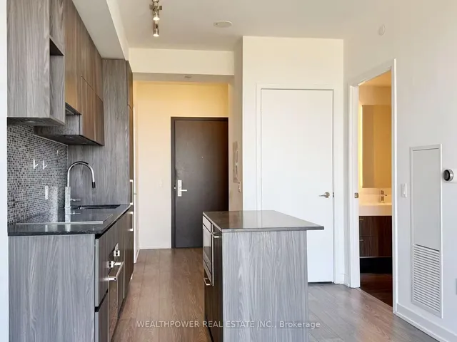 Additional image 4 of 1 Yorkville Ave Unit 3910